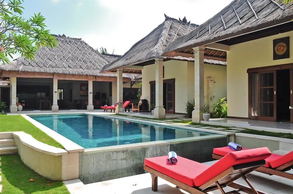Villa Kebun Seminyak