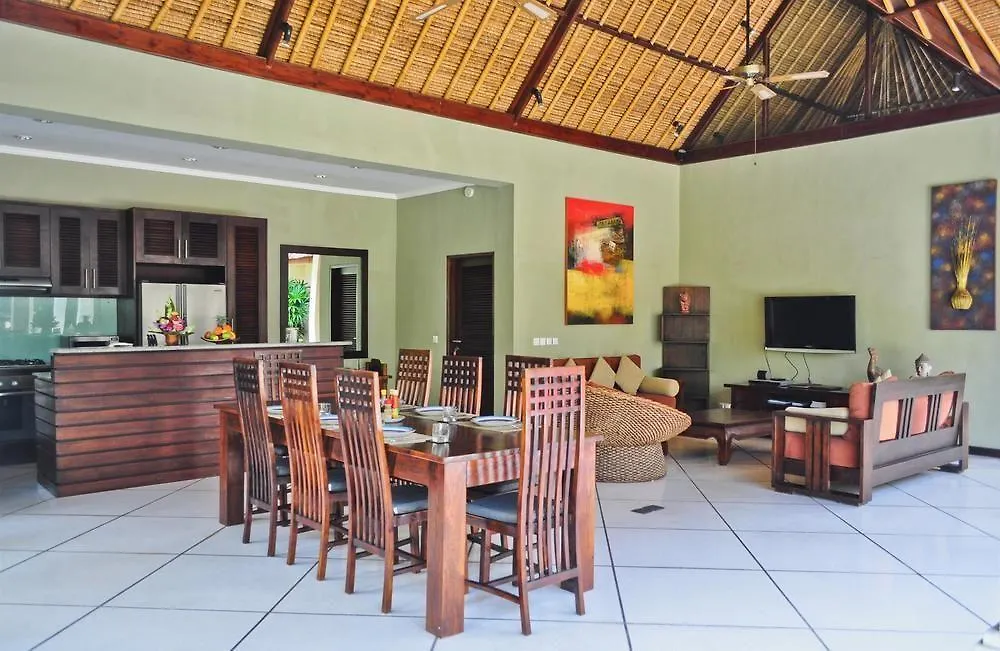 Villa Kebun Seminyak