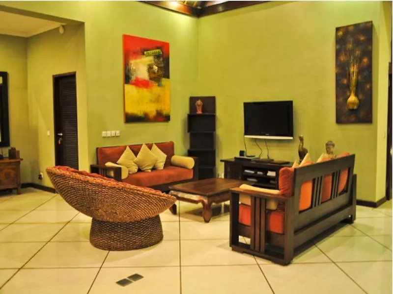 Villa Kebun Seminyak