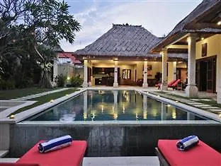 Villa Kebun Seminyak
