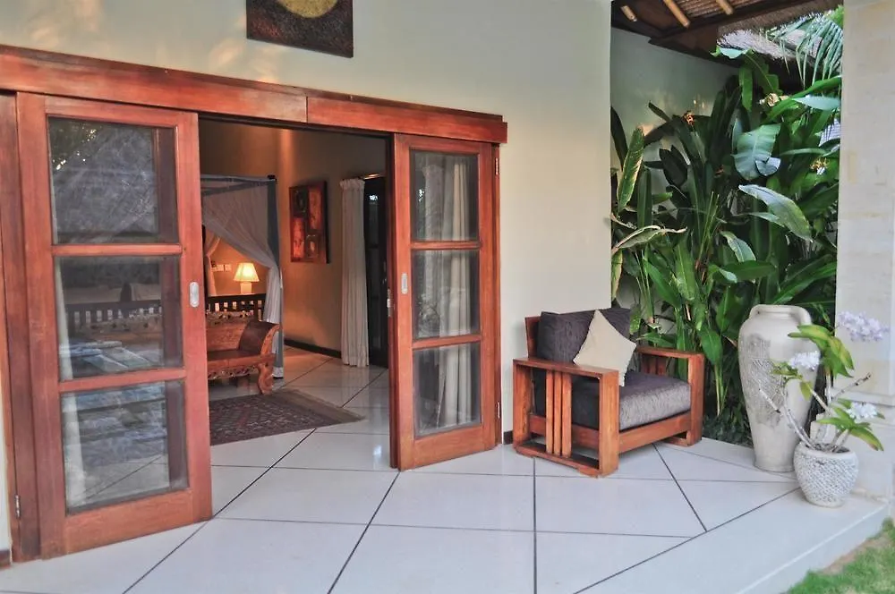 Villa Kebun Seminyak